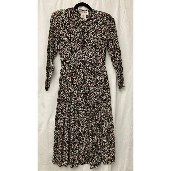 Maggy London Dresses & Skirts - VTG Maggy‎ London by Jeannene Booher Silk Front Button Floral Dress - Sz 10